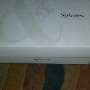 STYLE&CO NIKOLETSES sz 6M HI HEELS